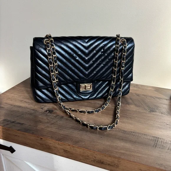 Black quilted crossbody bag, new - Picture 6 of 7